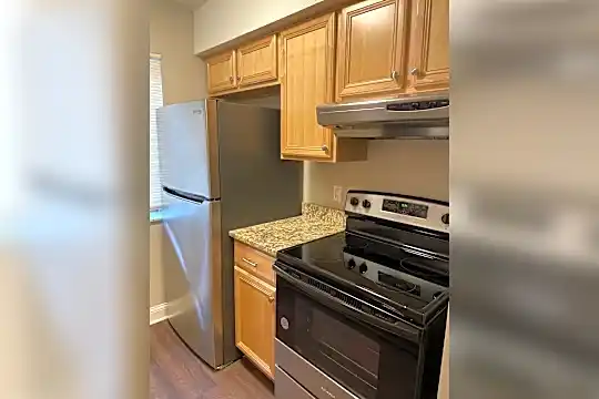 1213 Northmoreland Blvd Photo 1