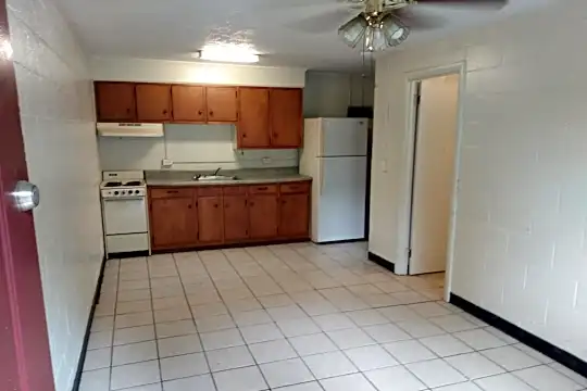 Living room/kitchen area