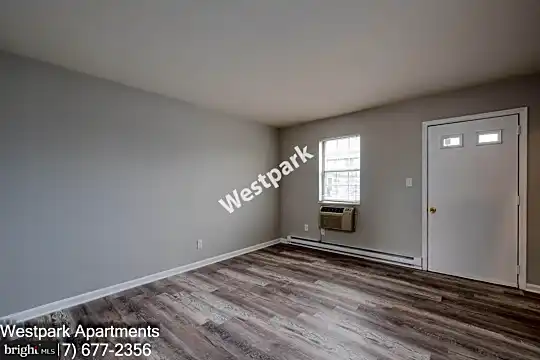 65 North St Photo 2