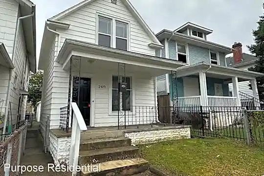 269 S Warren Ave Photo 2