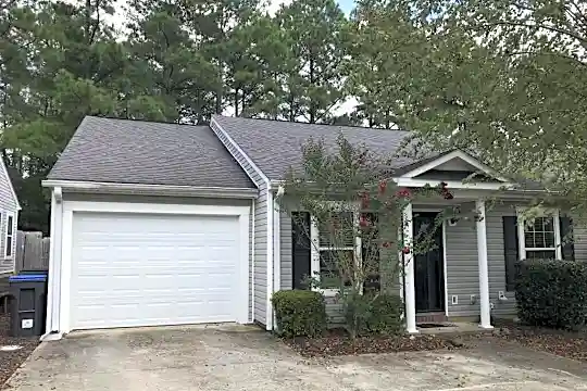 5253 Aruba Cir Photo 1