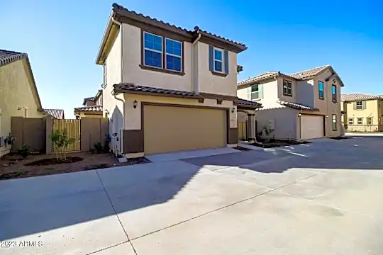 16229 W La Ventilla Way Photo 2