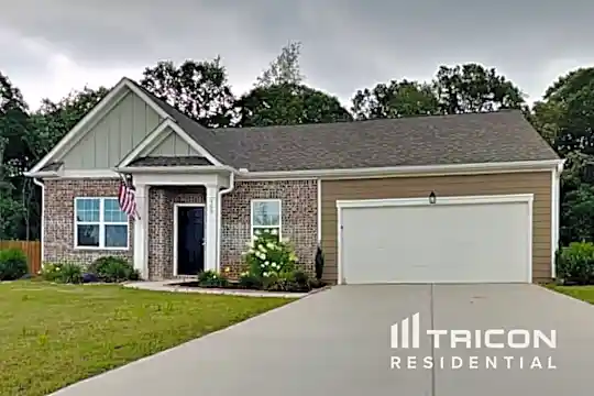 105 Sinclair Way Photo 2