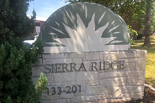Sierra Ridge Apartments Photo 2