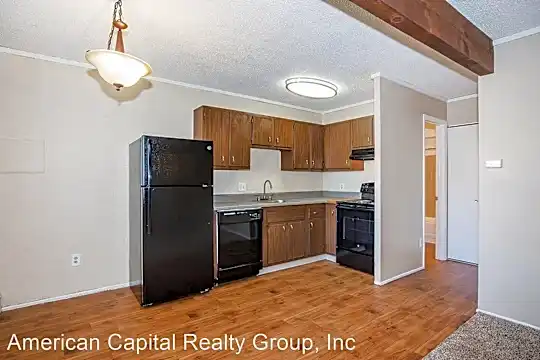 1117 Verde Dr Photo 2