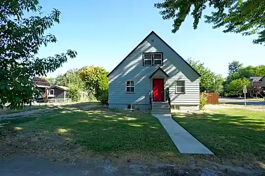 1202 W Hale St Photo 1