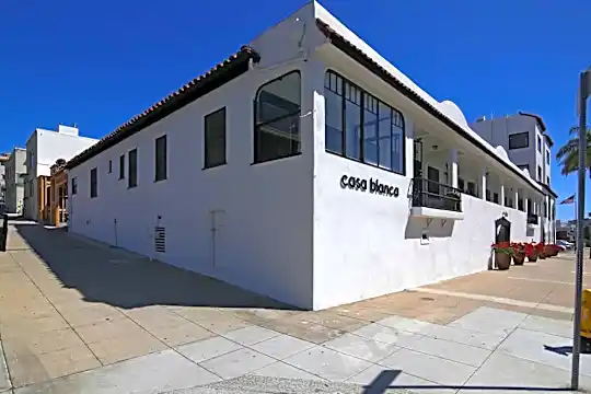 Casa Blanca Photo 2
