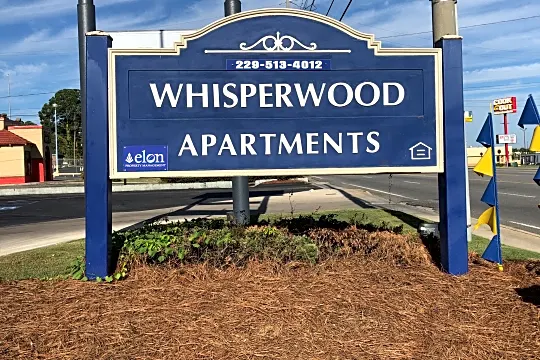 Whisperwood Apartments Photo 2