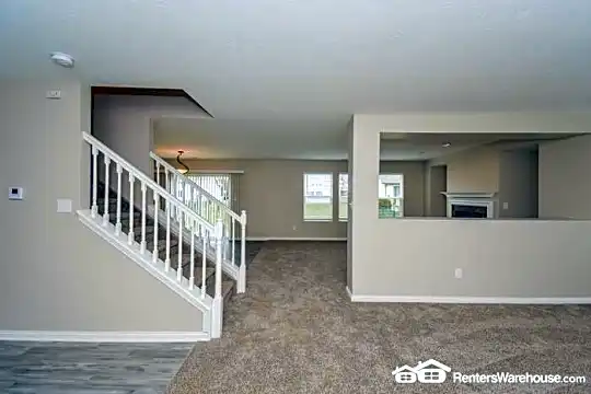 8026 Harshaw Dr Photo 2