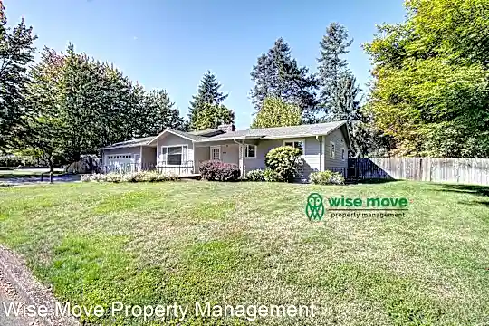 3904 Oregon Dr Photo 2
