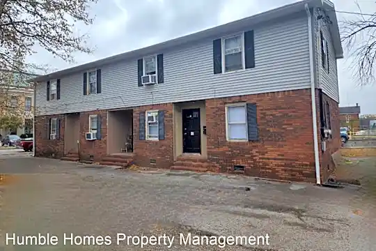 141 S Owen St Photo 1