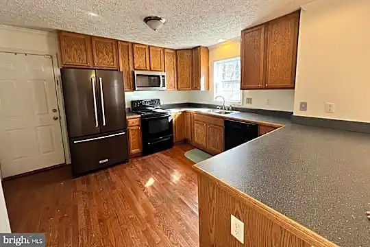 46843 Planters Ct Photo 2