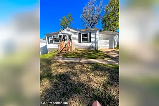 10228 Unicorn Dr Photo 1