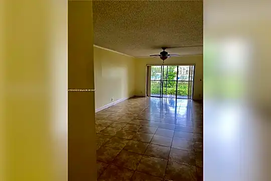 16541 Blatt Blvd #203 Photo 2