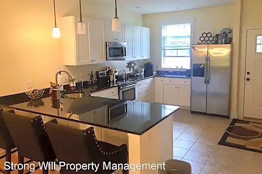 125 Grey Rock Rd Photo 2