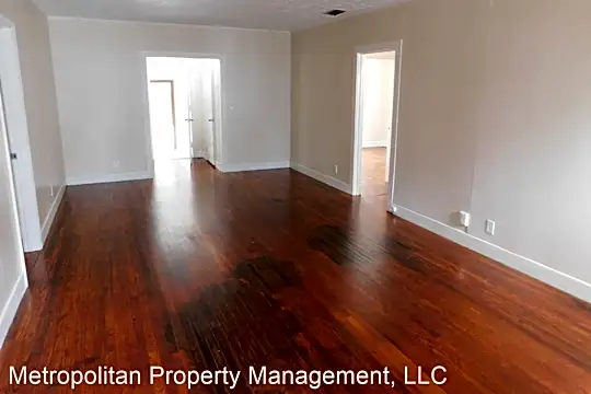 2121 Felch Ave Photo 2