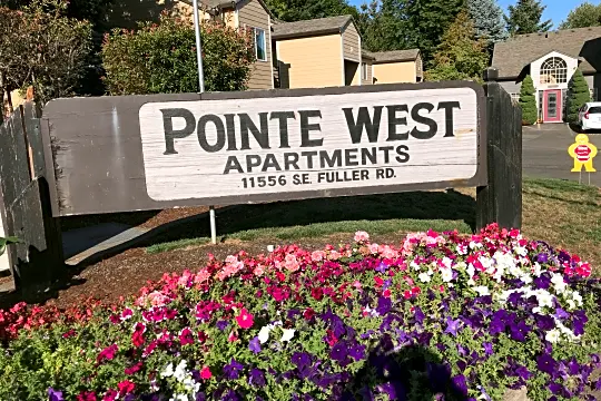 Pointe West Apartment Photo 2