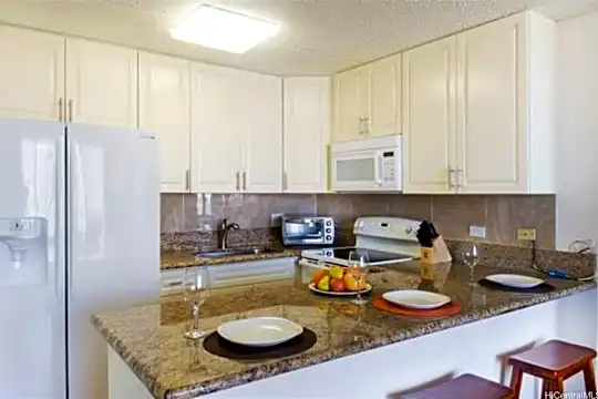 411 Hobron Ln #2814 Photo 2