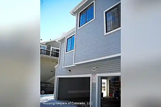 3045 Kings Ridge Blvd Photo 1