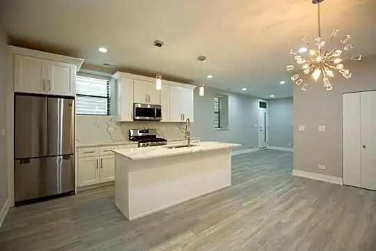 2340 W 21st St #G Photo 2