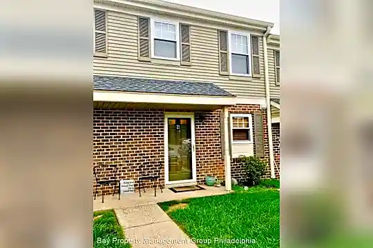 21 Ramsgate Ct Photo 1