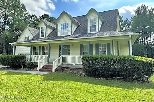212 Riverbend Rd Photo 2