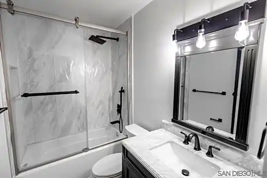 1808 Bluehaven Ct Photo 1