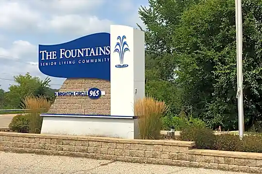 The Fountains at Crystal Lake Photo 2