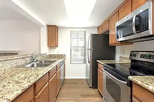 14978 Avenida Venusto #57 Photo 2