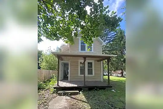 16910 S Wood St Photo 1