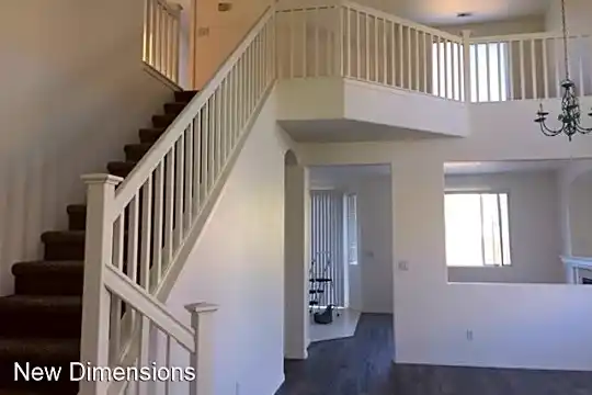 9648 Thunder Mountain Way Photo 2