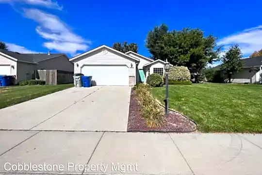 3400 Coachman Ct Photo 1