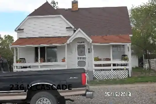 224 N Cascade Ave Photo 1