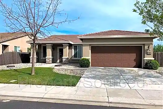 333 Catmint St Photo 2