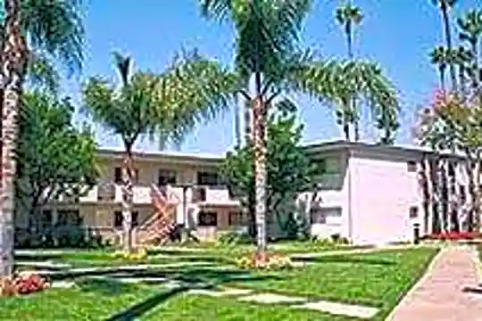Palm Garden Photo 1