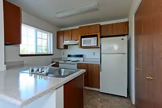 Monte Vista Apartment Homes Photo 2