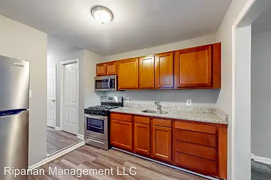 1617 Aisquith St Photo 1