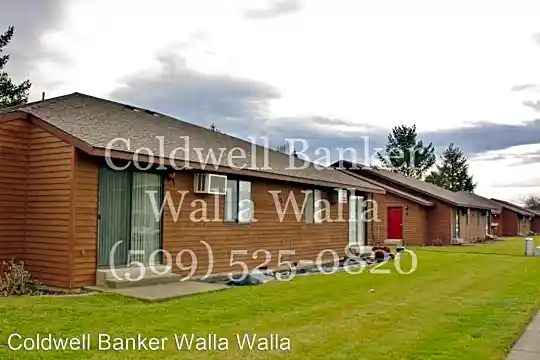 254 NE Birch Ave Photo 1