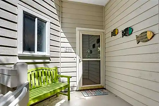 1315 Winding Oaks Cir E #906 Photo 2