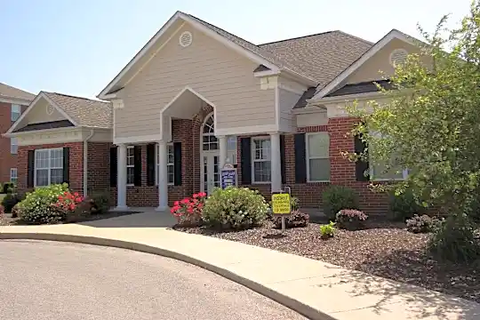 Campus Pointe Apartments Photo 2