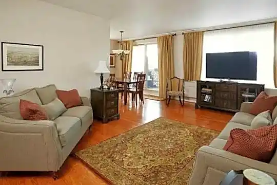 Wyncote House Photo 1