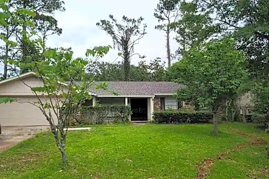 553 Stuart St Photo 1