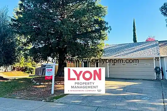 3120 Explorer Dr Photo 1