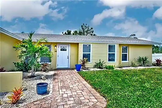 38 Fairview Blvd Photo 1