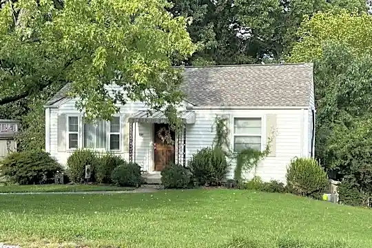709 Braidwood Dr Photo 1