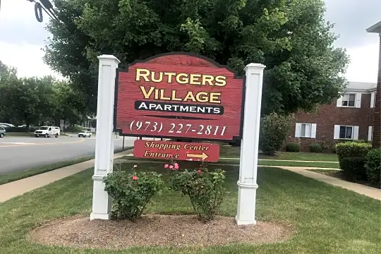 Rutgers Village Apartments Photo 2