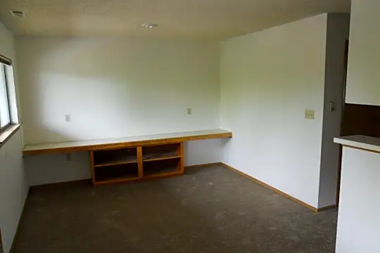 1310 Kentucky St Photo 2