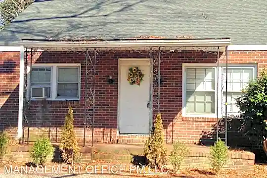 1604 W Davidson Ave Photo 1