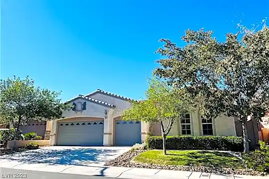 329 Marble Falls St Photo 1