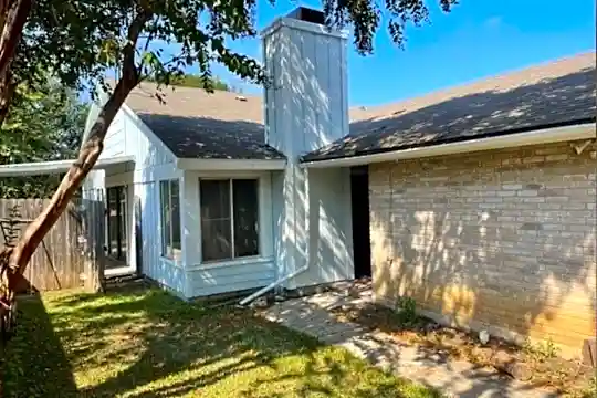16407 Spruce Leaf St Photo 1